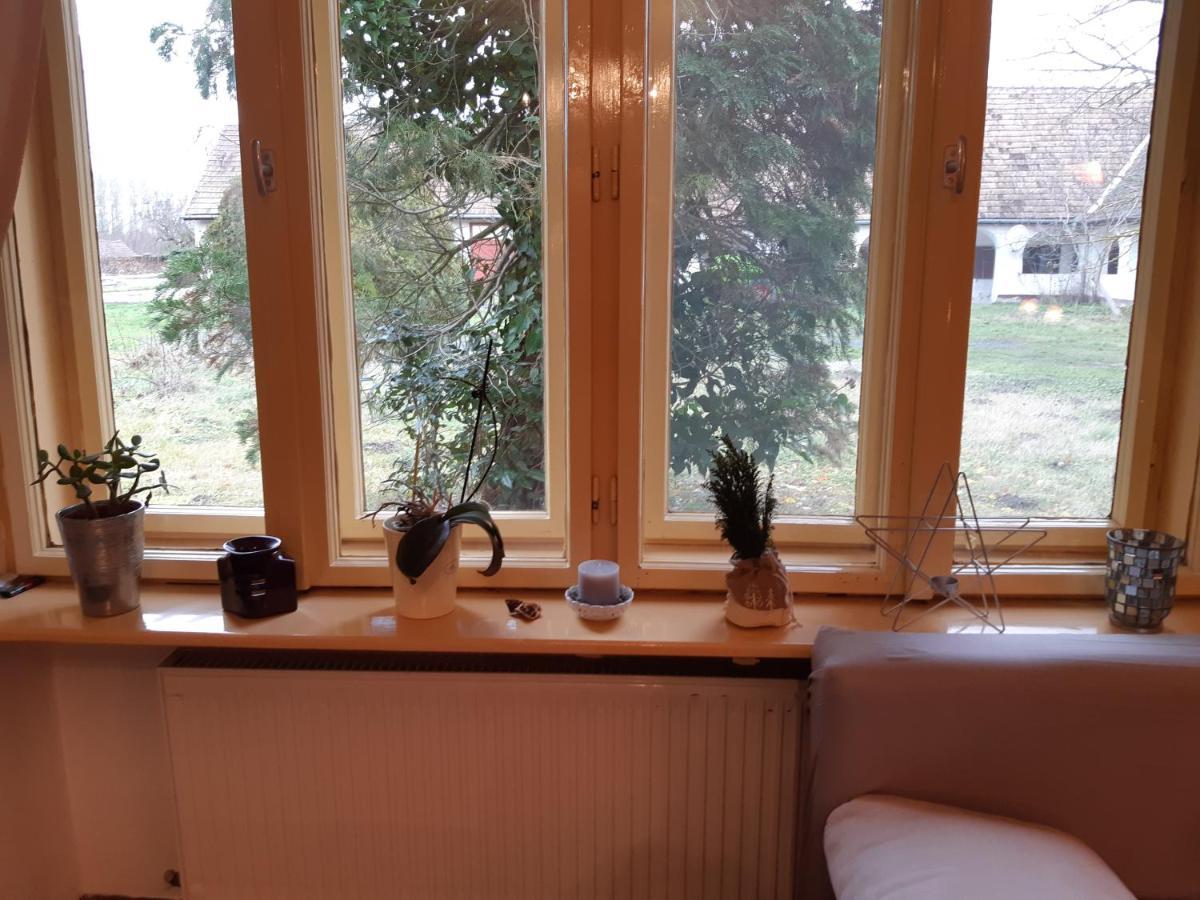 Axtburg Apartments Berbaltavar Экстерьер фото